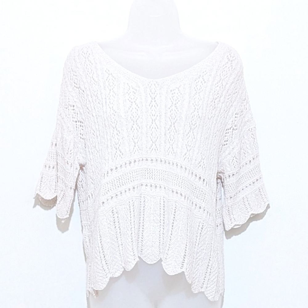 Rain | Crochet Knit | Quarter Sleeve Top | Boho Chic | VNeck | Beautiful | Cute